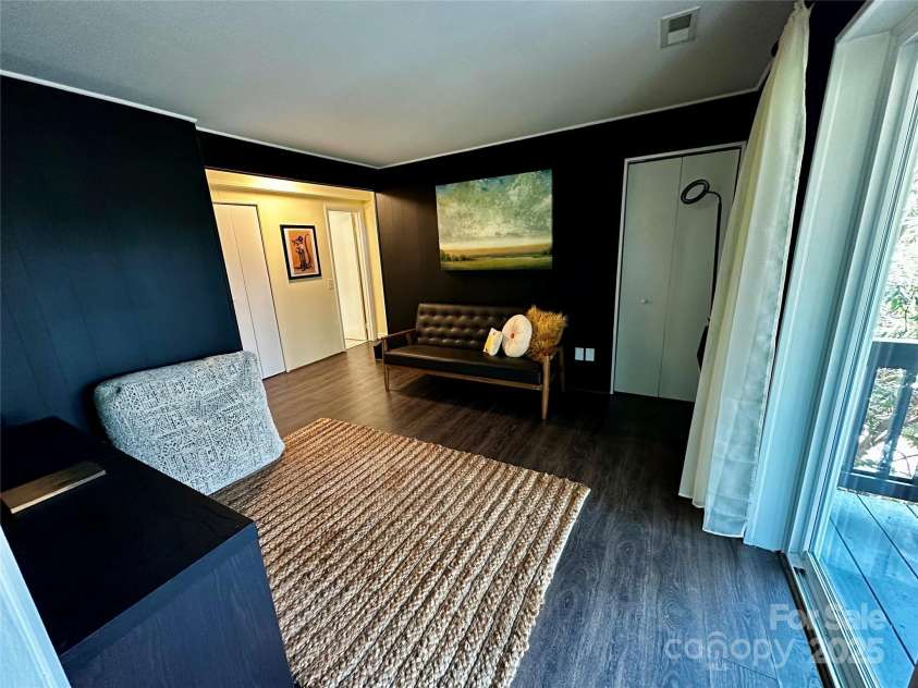 17 Village Way, Sapphire, NC 28774.  MLS# CAR4256593, YatesRealty ID 11545. Lower Level Flex Space