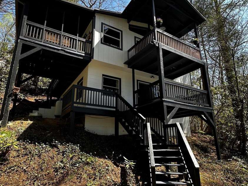 17 Village Way, Sapphire, NC 28774.  MLS# CAR4256593, YatesRealty ID 11545. Rear View