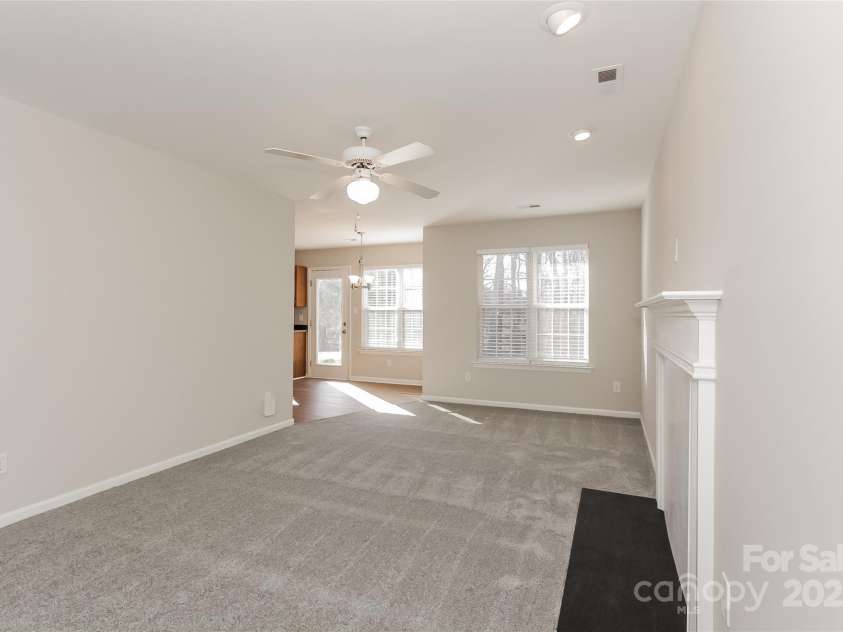 6111 Panache Drive, Matthews, NC 28104.  MLS# CAR4245914, YatesRealty ID 11547. 