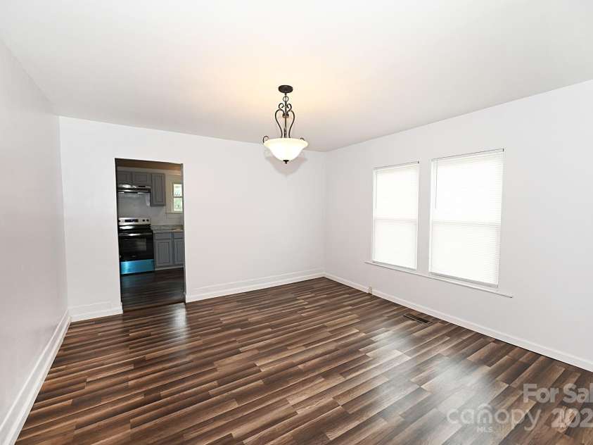 106 Virginia Street, Lenoir, NC 28645.  MLS# CAR4282225, YatesRealty ID 11548. 