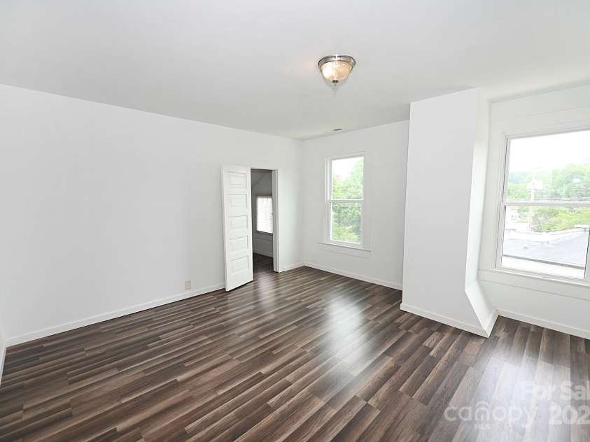 106 Virginia Street, Lenoir, NC 28645.  MLS# CAR4282225, YatesRealty ID 11548. 