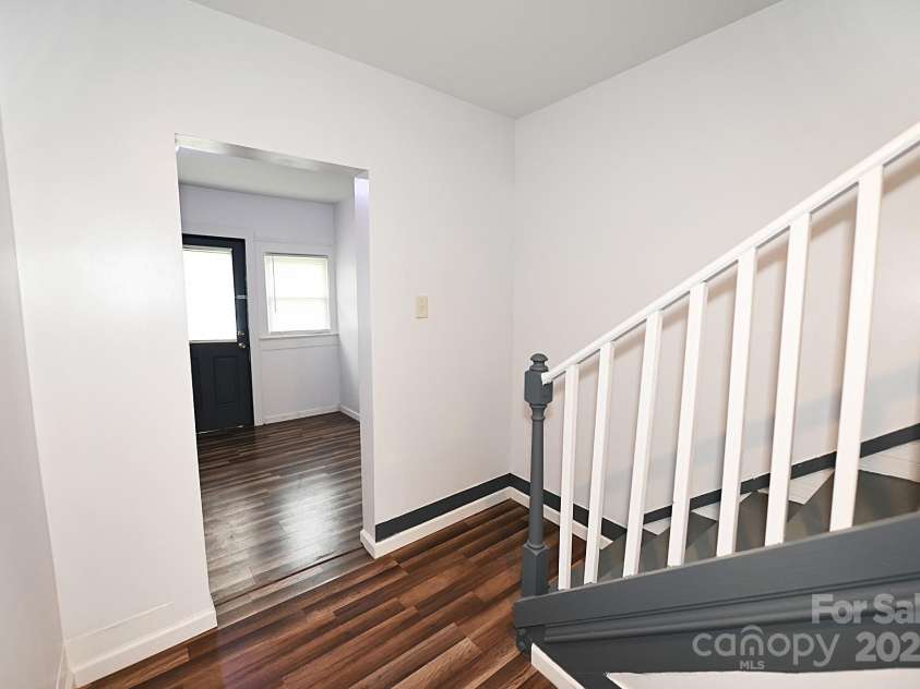 106 Virginia Street, Lenoir, NC 28645.  MLS# CAR4282225, YatesRealty ID 11548. 