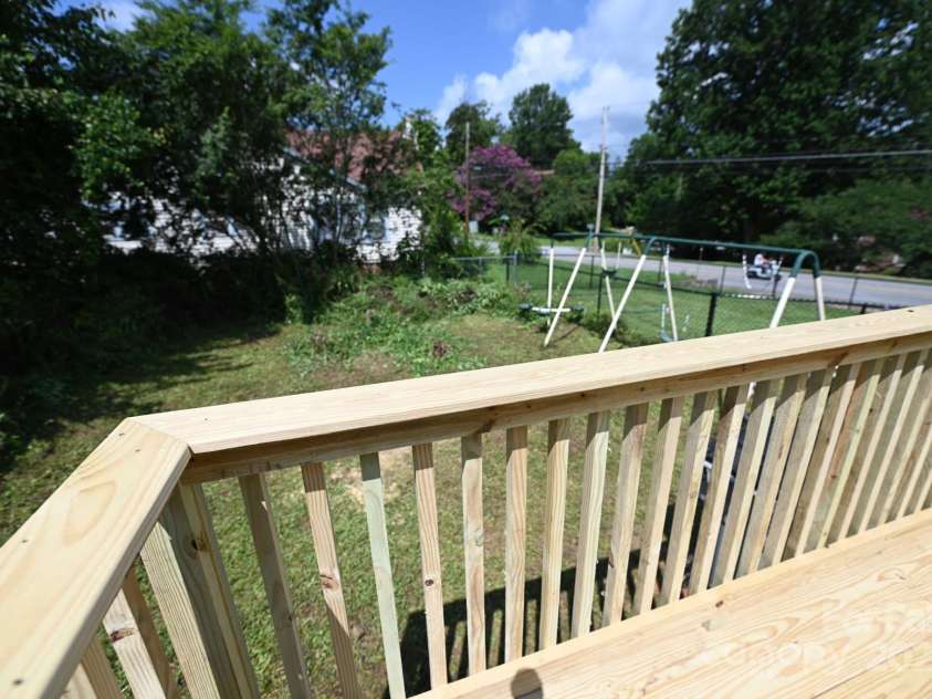 106 Virginia Street, Lenoir, NC 28645.  MLS# CAR4282225, YatesRealty ID 11548. 