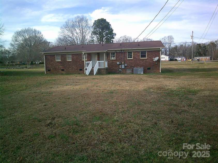 107 and 109 Sador Street, Cherryville, NC 28021.  MLS# CAR4325412, YatesRealty ID 1155. 