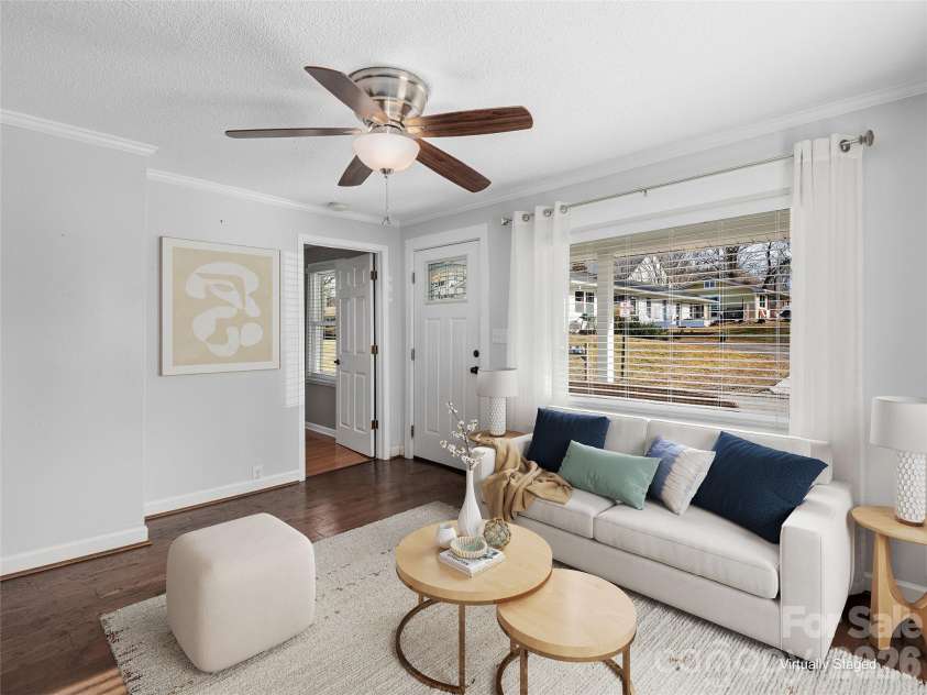 46 Jarrett Street, Asheville, NC 28806.  MLS# CAR4349394, YatesRealty ID 11550. 