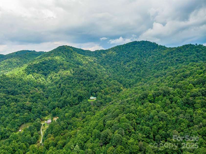 600 Charisma Drive, Marshall, NC 28753.  MLS# CAR4257073, YatesRealty ID 11550. 