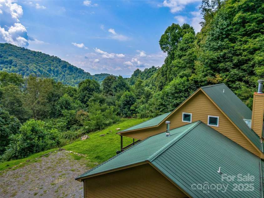 600 Charisma Drive, Marshall, NC 28753.  MLS# CAR4257073, YatesRealty ID 11550. 