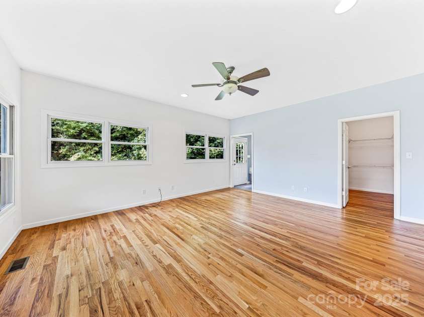 600 Charisma Drive, Marshall, NC 28753.  MLS# CAR4257073, YatesRealty ID 11550. 