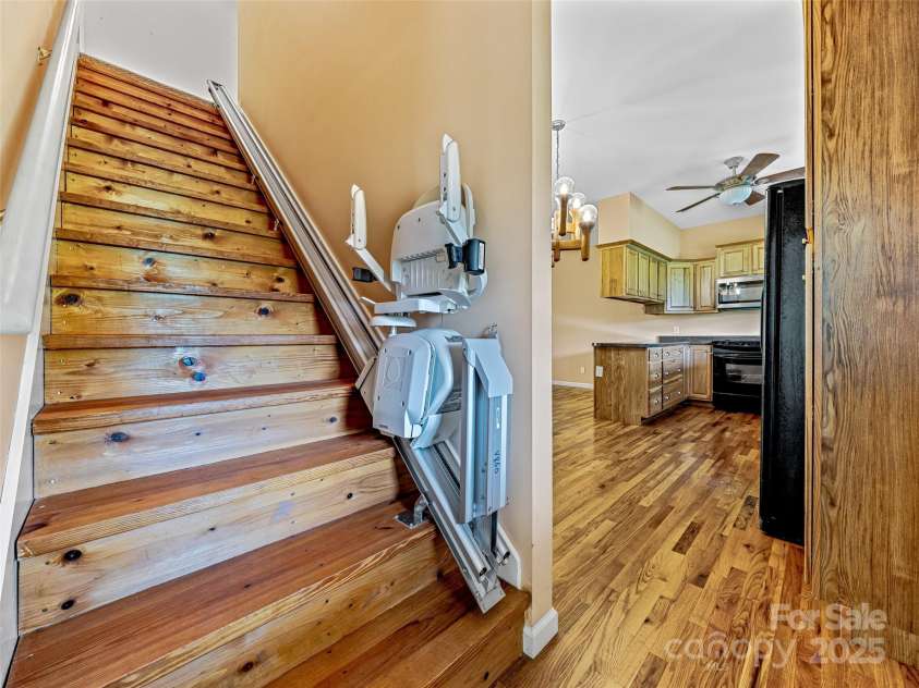 600 Charisma Drive, Marshall, NC 28753.  MLS# CAR4257073, YatesRealty ID 11550. 