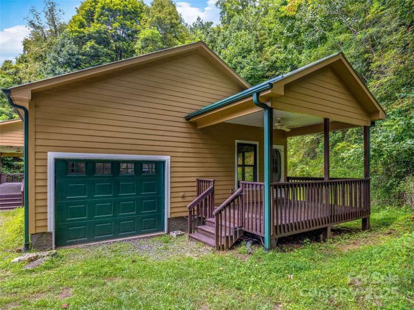 600 Charisma Drive, Marshall, NC 28753.  MLS# CAR4257073, YatesRealty ID 11550. 