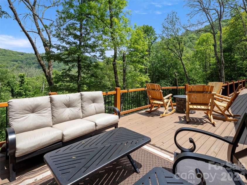 85 Iga Trail, Maggie Valley, NC 28751.  MLS# CAR4362781, YatesRealty ID 11552. 