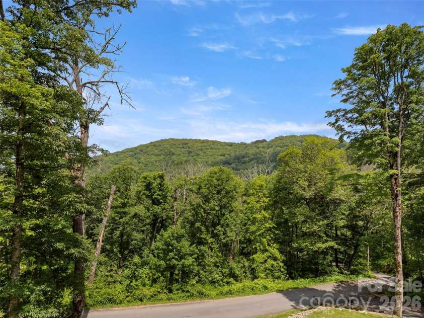 85 Iga Trail, Maggie Valley, NC 28751.  MLS# CAR4362781, YatesRealty ID 11552. 
