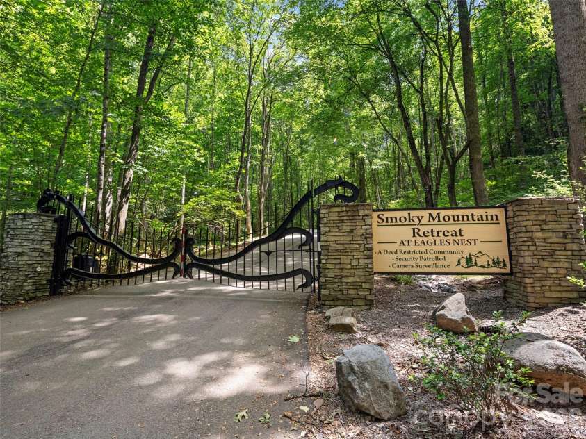 85 Iga Trail, Maggie Valley, NC 28751.  MLS# CAR4362781, YatesRealty ID 11552. 