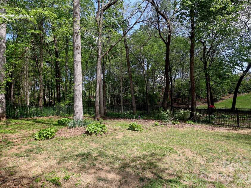 7982 King Arthurs Court, Denver, NC 28037.  MLS# CAR4361981, YatesRealty ID 11553. 