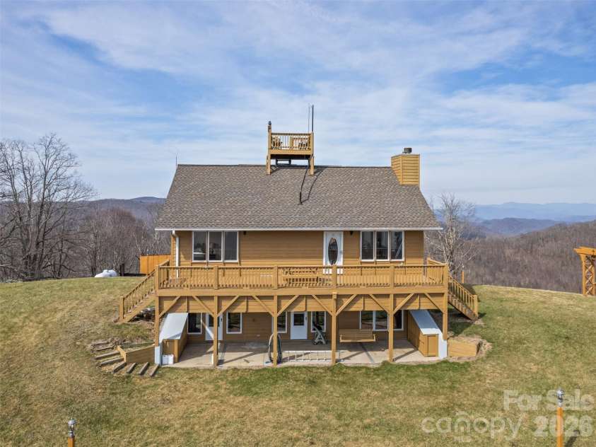 1007 Turkey Trot Road, Clyde, NC 28721.  MLS# CAR4362847, YatesRealty ID 11554. 