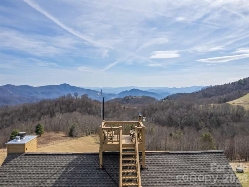 1007 Turkey Trot Road, Clyde, NC 28721.  MLS# CAR4362847, YatesRealty ID 11554. 