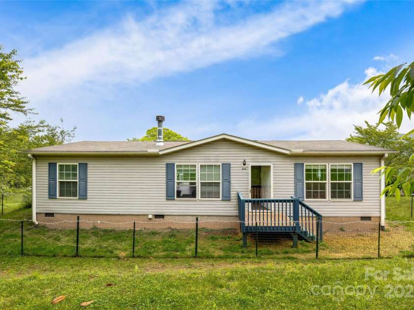 802 Concord Road, Fletcher, NC 28732.  MLS# CAR4250998, YatesRealty ID 11555. 