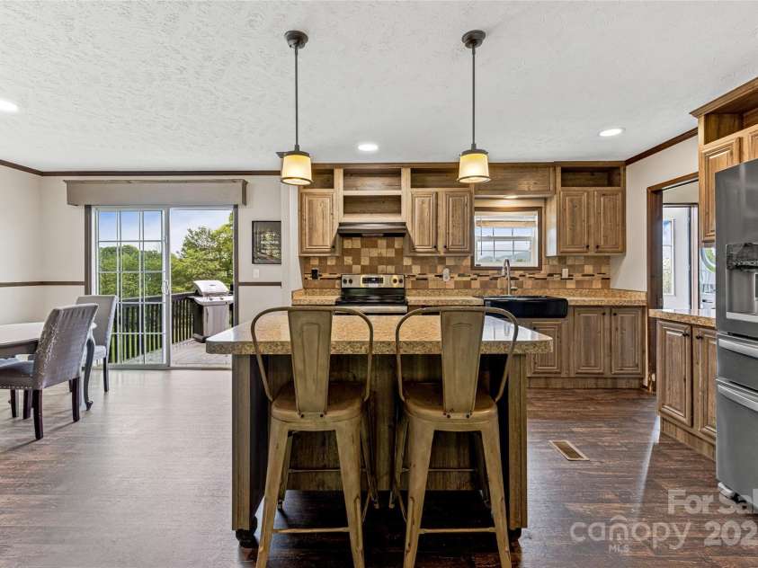 802 Concord Road, Fletcher, NC 28732.  MLS# CAR4250998, YatesRealty ID 11555. 