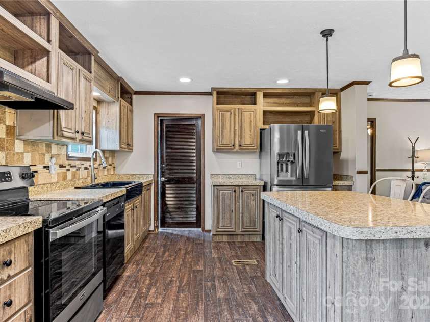 802 Concord Road, Fletcher, NC 28732.  MLS# CAR4250998, YatesRealty ID 11555. 