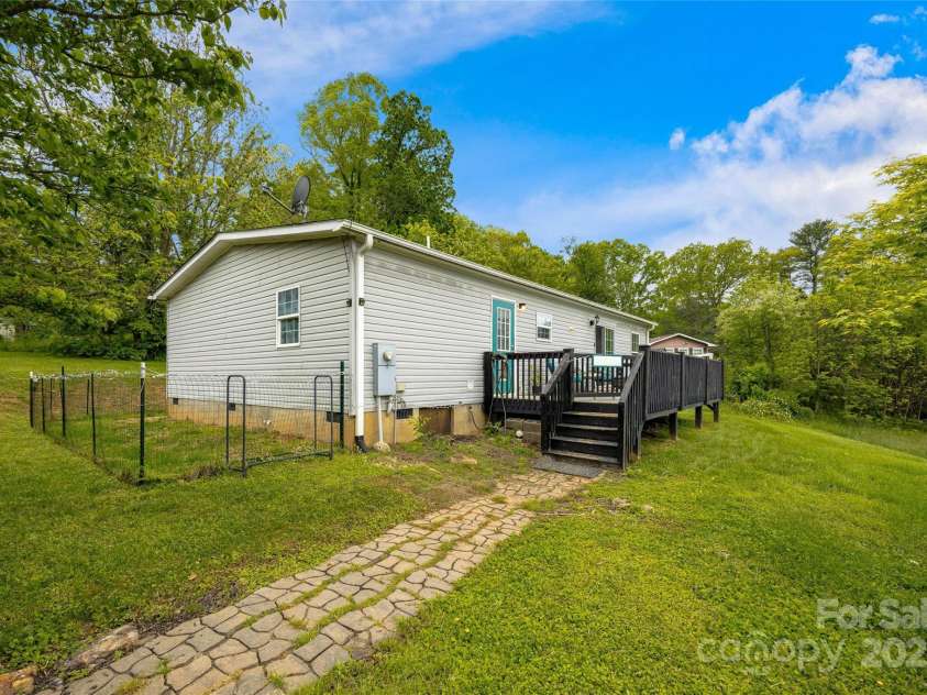 802 Concord Road, Fletcher, NC 28732.  MLS# CAR4250998, YatesRealty ID 11555. 