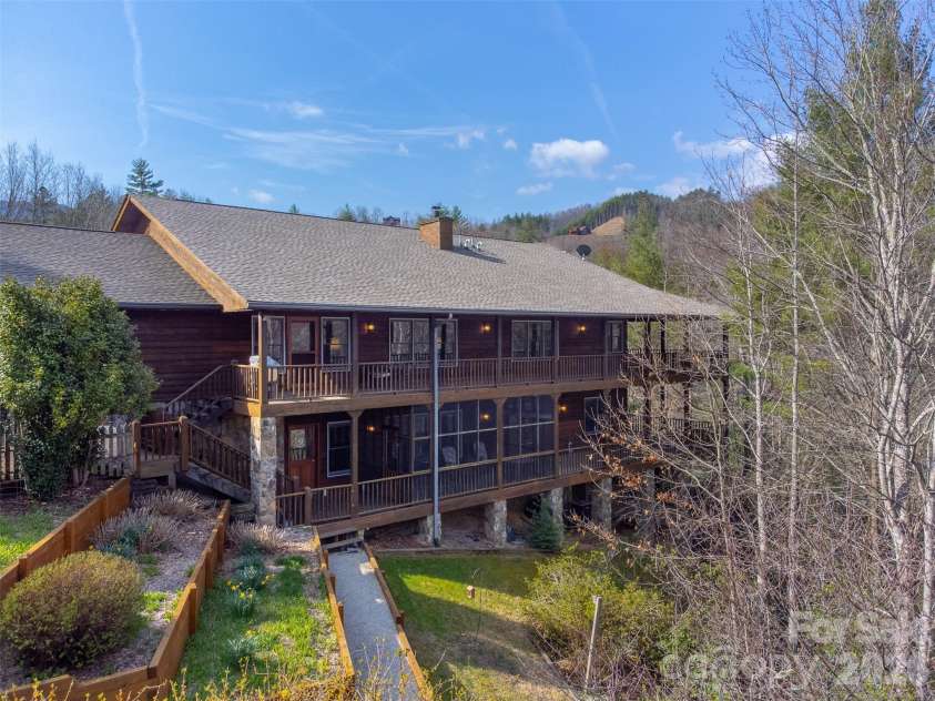 750 Double Springs Drive, Almond, NC 28702.  MLS# CAR4362670, YatesRealty ID 11556. 