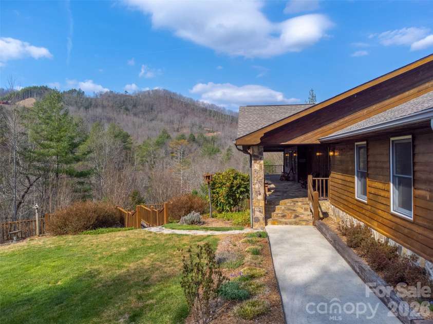 750 Double Springs Drive, Almond, NC 28702.  MLS# CAR4362670, YatesRealty ID 11556. 