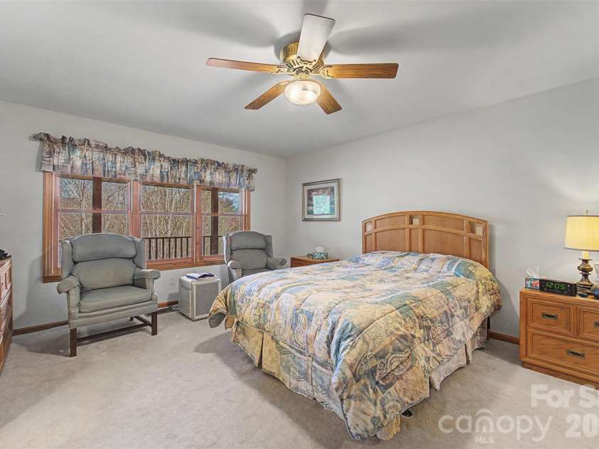 750 Double Springs Drive, Almond, NC 28702.  MLS# CAR4362670, YatesRealty ID 11556. 