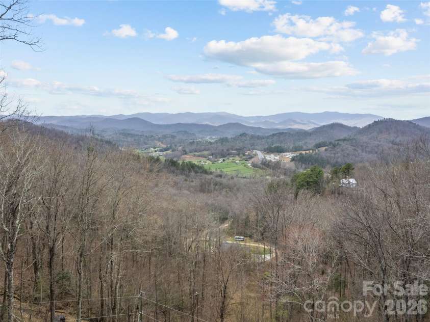 693 High Splendor Road, Robbinsville, NC 28771.  MLS# CAR4362499, YatesRealty ID 11558. 