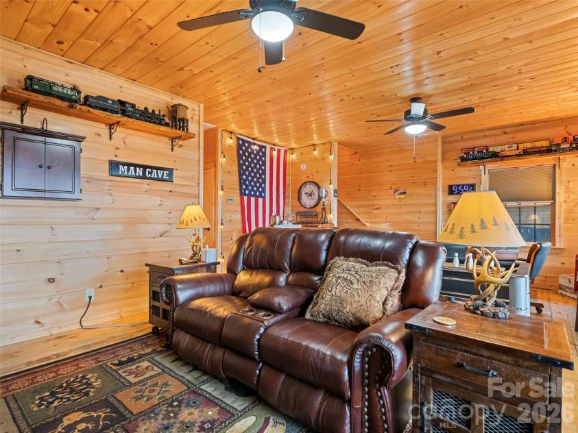 693 High Splendor Road, Robbinsville, NC 28771.  MLS# CAR4362499, YatesRealty ID 11558. Lower Level Entertainment Space