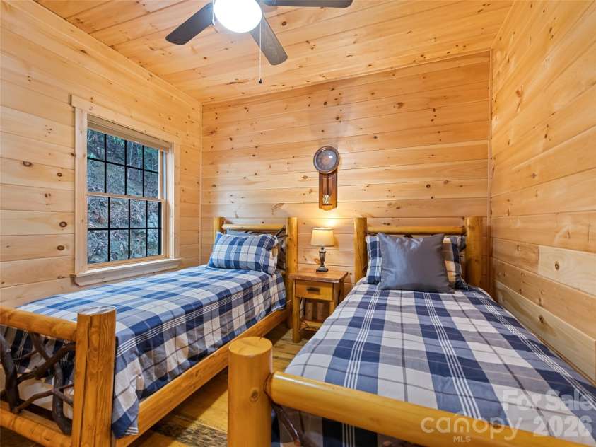 693 High Splendor Road, Robbinsville, NC 28771.  MLS# CAR4362499, YatesRealty ID 11558. Main Level Secondary Bedroom