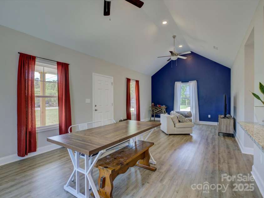 1454 King Road, York, SC 29745.  MLS# CAR4255500, YatesRealty ID 11559. 