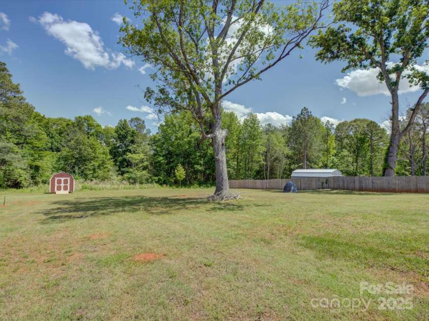 1454 King Road, York, SC 29745.  MLS# CAR4255500, YatesRealty ID 11559. 