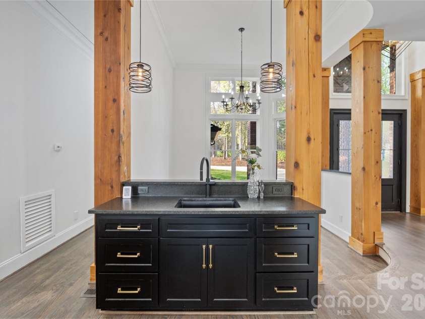 8806 Hearthstone Court, Terrell, NC 28682.  MLS# CAR4363278, YatesRealty ID 11561. Wet bar