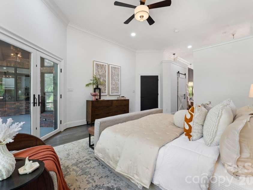 8806 Hearthstone Court, Terrell, NC 28682.  MLS# CAR4402631, YatesRealty ID 11561. Primary suite