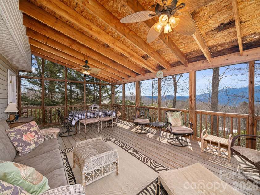 120 Wintergreen Patch Lane, Burnsville, NC 28714.  MLS# CAR4363368, YatesRealty ID 11562. 