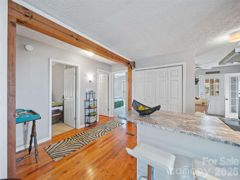 120 Wintergreen Patch Lane, Burnsville, NC 28714.  MLS# CAR4363368, YatesRealty ID 11562. 