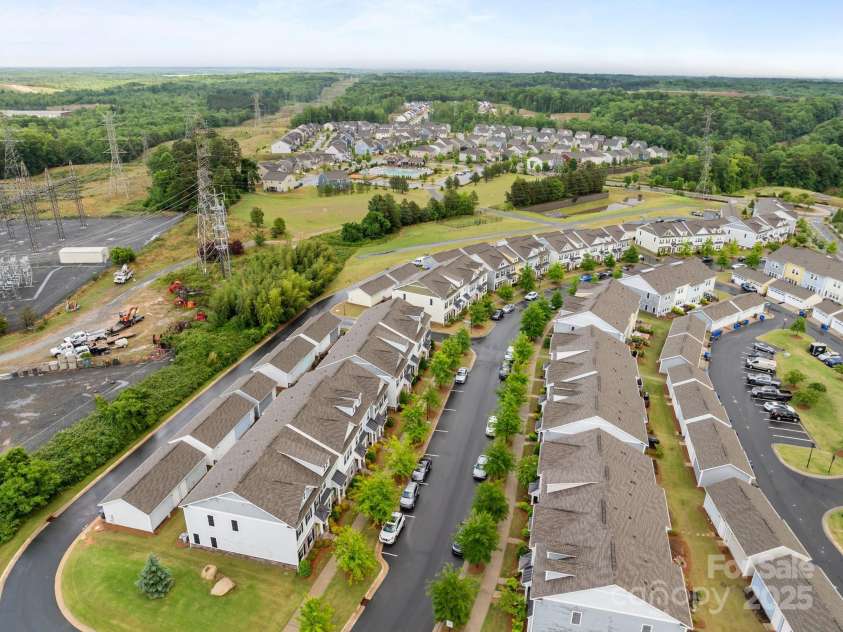 15021 Meacham Farm Drive, Huntersville, NC 28078.  MLS# CAR4257198, YatesRealty ID 11563. 