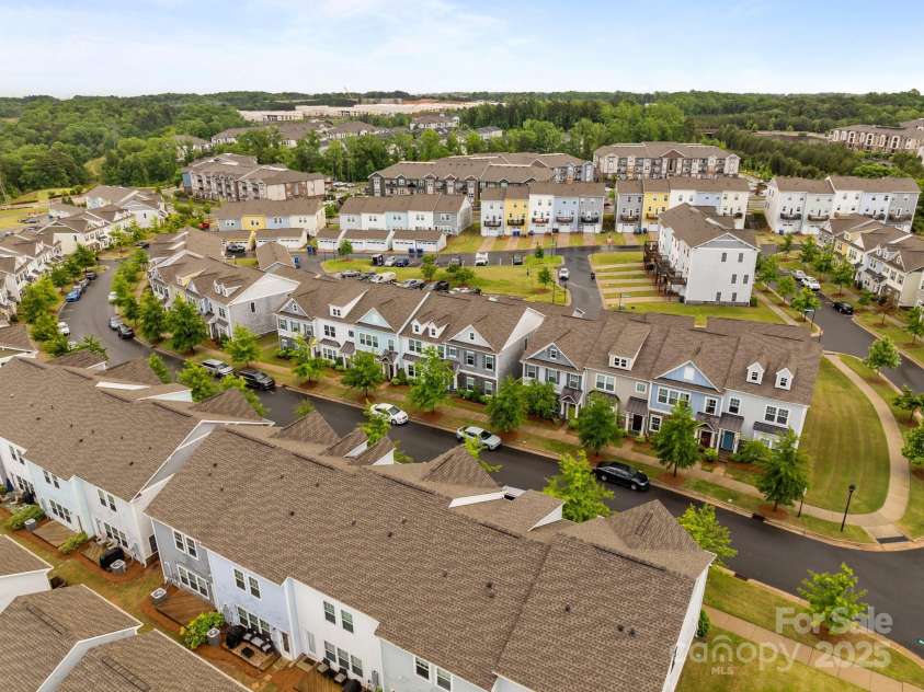 15021 Meacham Farm Drive, Huntersville, NC 28078.  MLS# CAR4257198, YatesRealty ID 11563. 