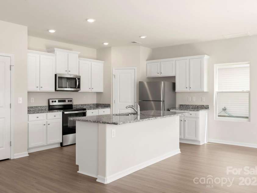 3331 Burberry Drive, Gastonia, NC 28052.  MLS# CAR4257224, YatesRealty ID 11565. 