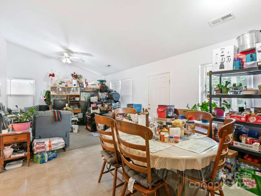 308 Whitted Street, Hendersonville, NC 28739.  MLS# CAR4257178, YatesRealty ID 11566. 