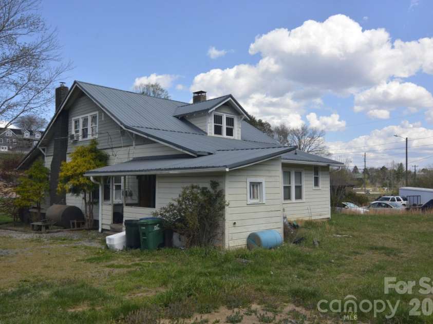 2710 New Leicester Highway, Leicester, NC 28748.  MLS# CAR4363799, YatesRealty ID 11567. 