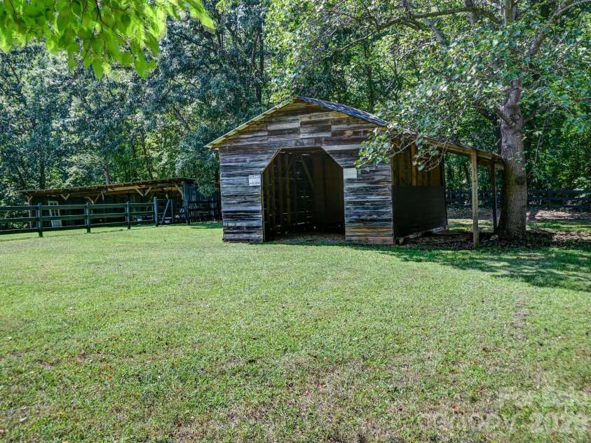 1771 Drexel Road, Valdese, NC 28690.  MLS# CAR4364186, YatesRealty ID 11568. Barn