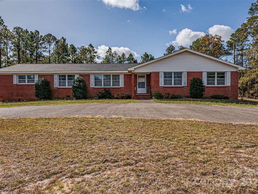 8684 Teals Mill Road, Cheraw, SC 29520.  MLS# CAR4195030, YatesRealty ID 11568. 