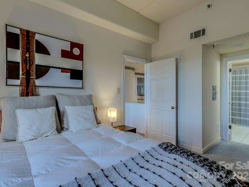 303 Sugar Top Drive, Sugar Mountain, NC 28604.  MLS# CAR4302428, YatesRealty ID 1157. 