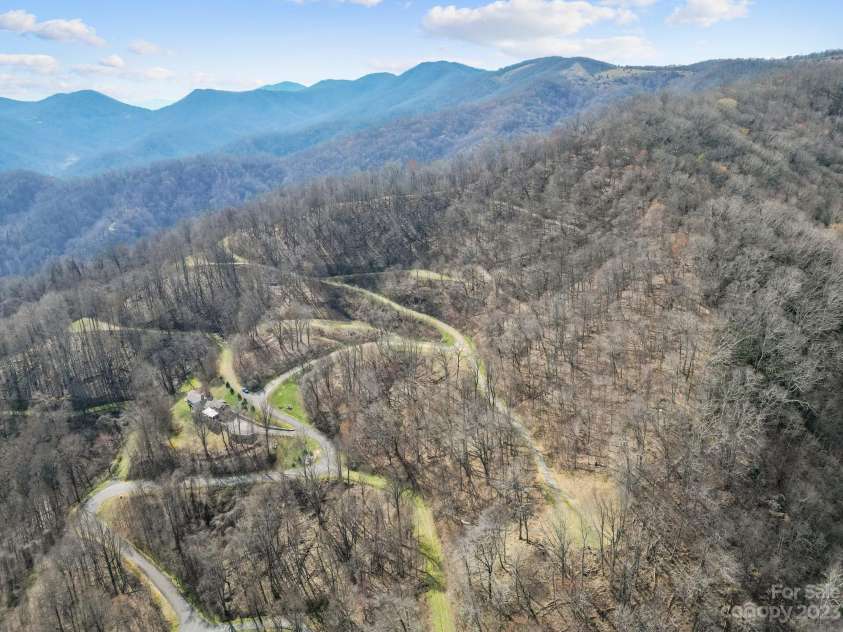 580 Freemont Drive, Leicester, NC 28748.  MLS# CAR4057787, YatesRealty ID 1157. 