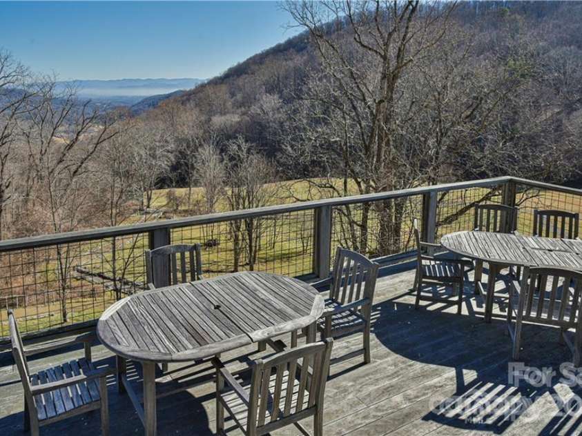 580 Freemont Drive, Leicester, NC 28748.  MLS# CAR4057787, YatesRealty ID 1157. 