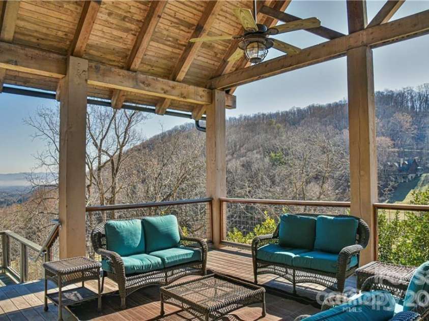 580 Freemont Drive, Leicester, NC 28748.  MLS# CAR4057787, YatesRealty ID 1157. 