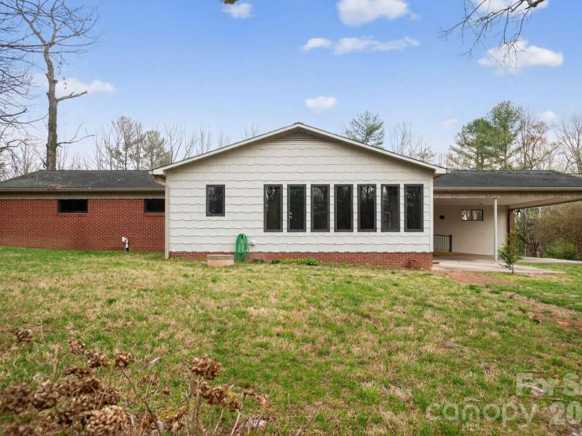 4783 Calico Road, Lenoir, NC 28645.  MLS# CAR4364463, YatesRealty ID 11570. 