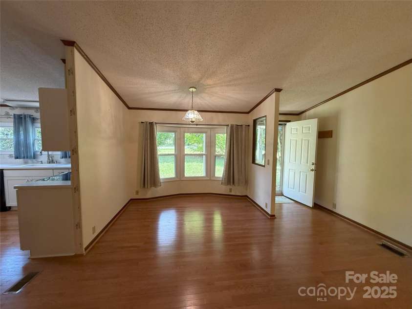 400 Archibald Road, Concord, NC 28025.  MLS# CAR4271435, YatesRealty ID 11571. 