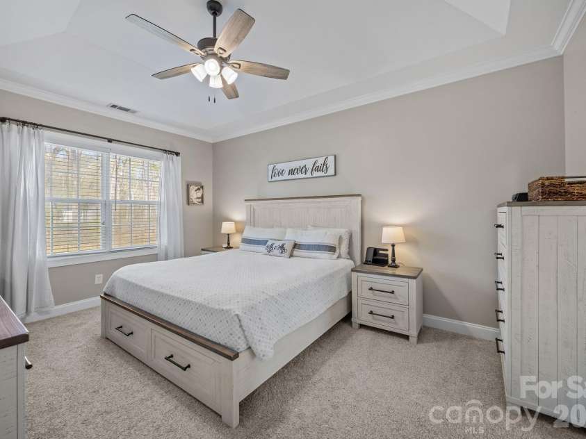 1667 Warwick Court, Lincolnton, NC 28092.  MLS# CAR4365135, YatesRealty ID 11573. 